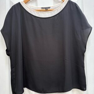 Banana Republic Black and Cream Blouse